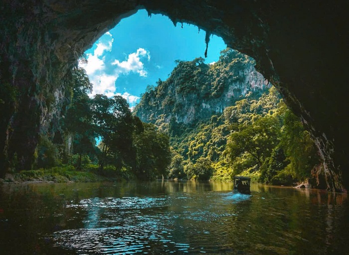 Bạn có thể tới Động Puông Bắc Kạn bằng bất kỳ phương tiện nào