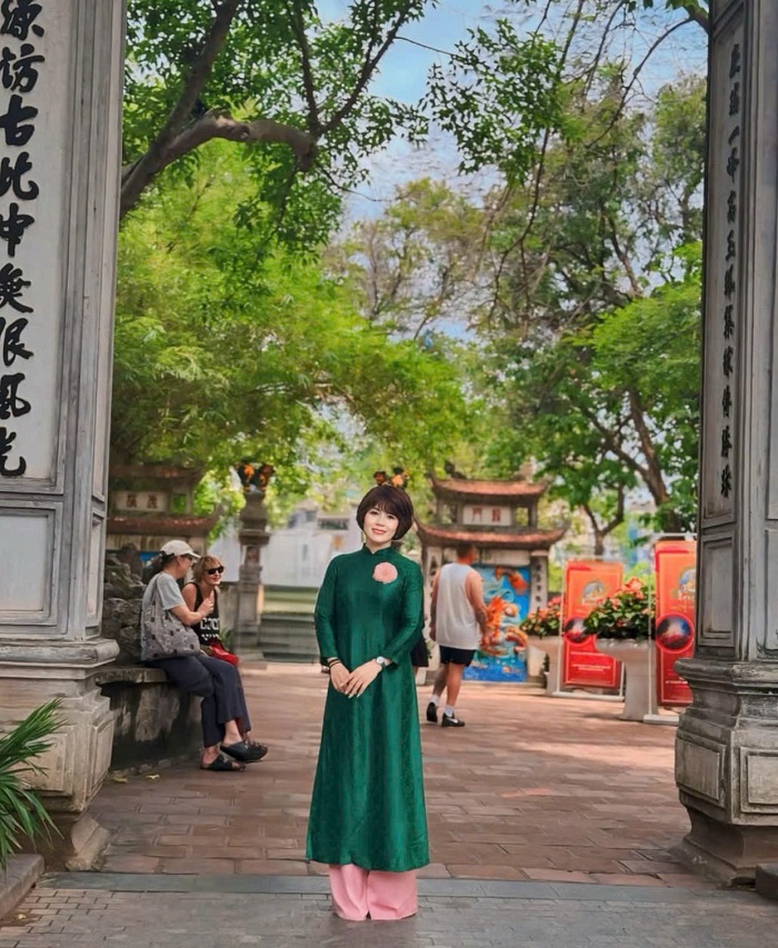 Đền Ngọc Sơn là công trình lâu đời bên Hồ Hoàn Kiếm Hà Nội