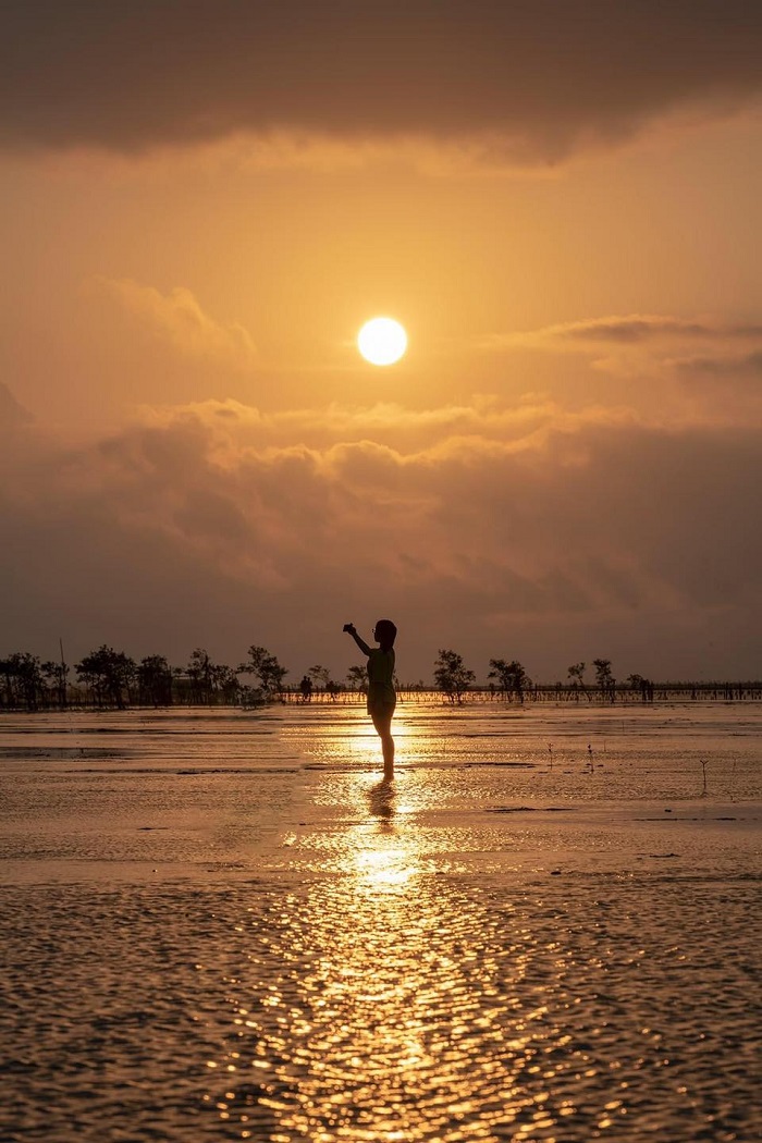 Bãi biển Đồng Châu Thái Bình đẹp bất kể thời điểm nào