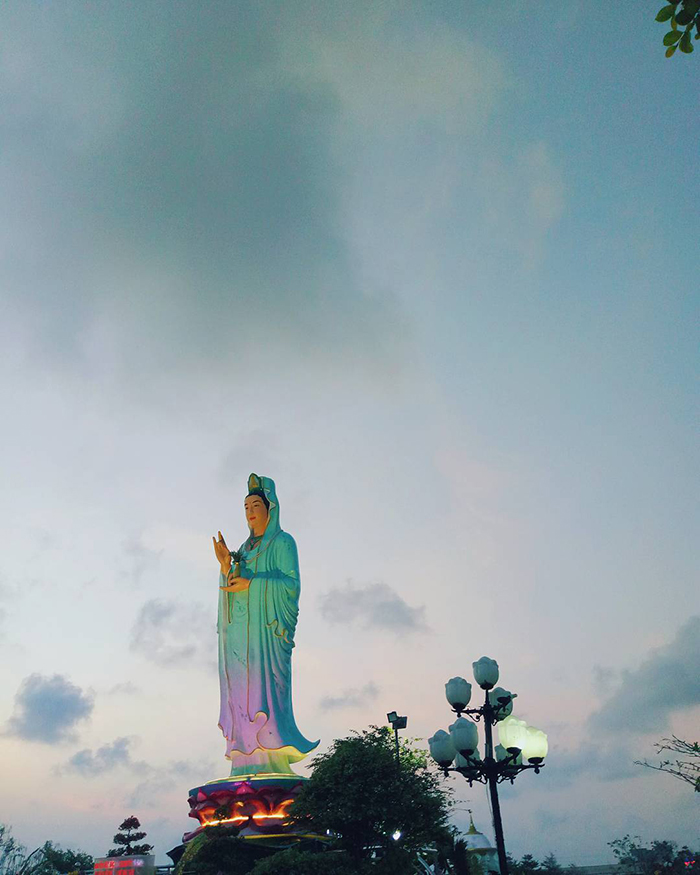 Ghé thăm Phật Bà Nam Hải trong cẩm nang du lịch Bạc Liêu