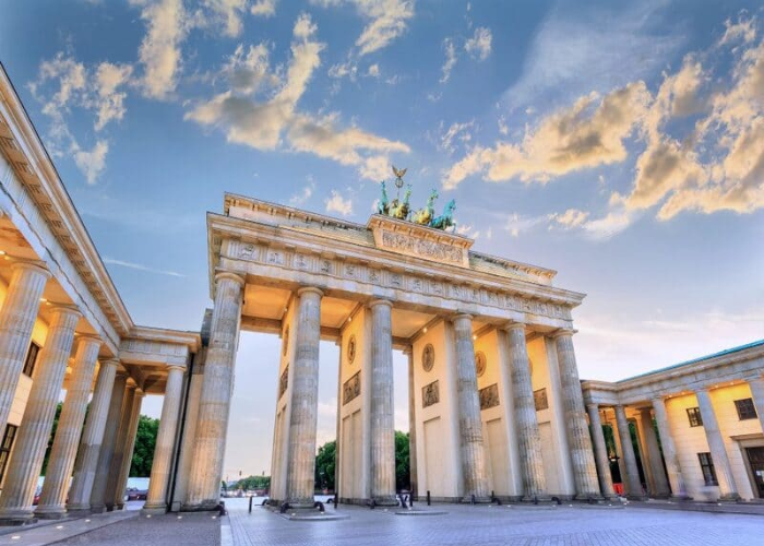 Cổng Brandenburg - Biểu tượng của Berlin