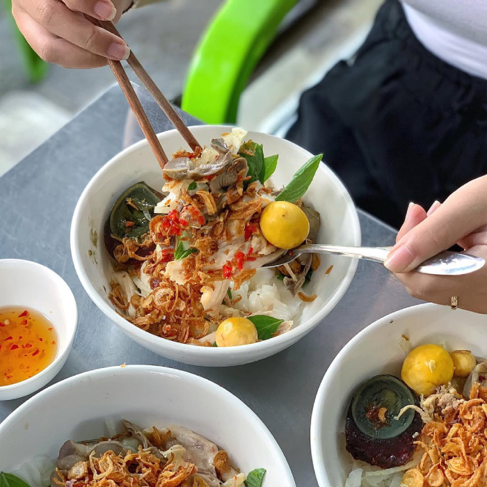 Bánh ướt lòng gà mềm mướt dễ ăn