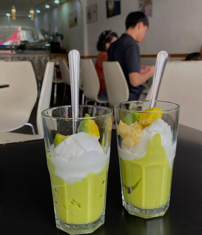 Ly kem bơ béo ngậy