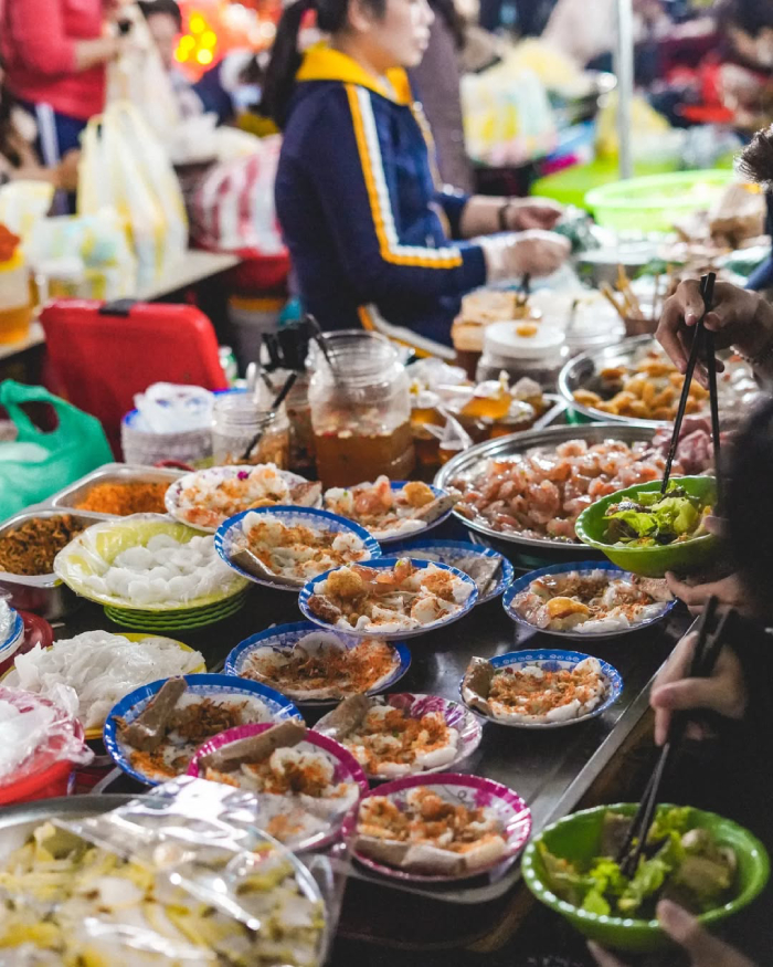 Sẽ thật thiếu sót nếu bỏ qua chợ Cồn trong hành trình du lịch