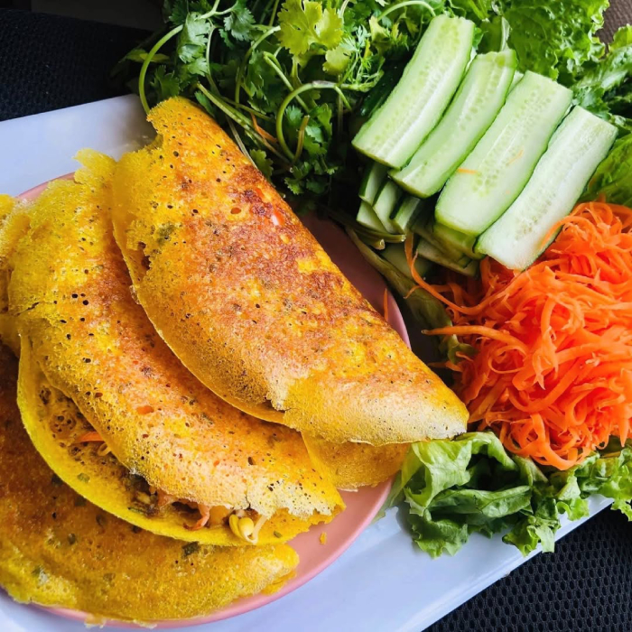 Bánh xèo Đà Nẵng nhỏ mà đầy đặn