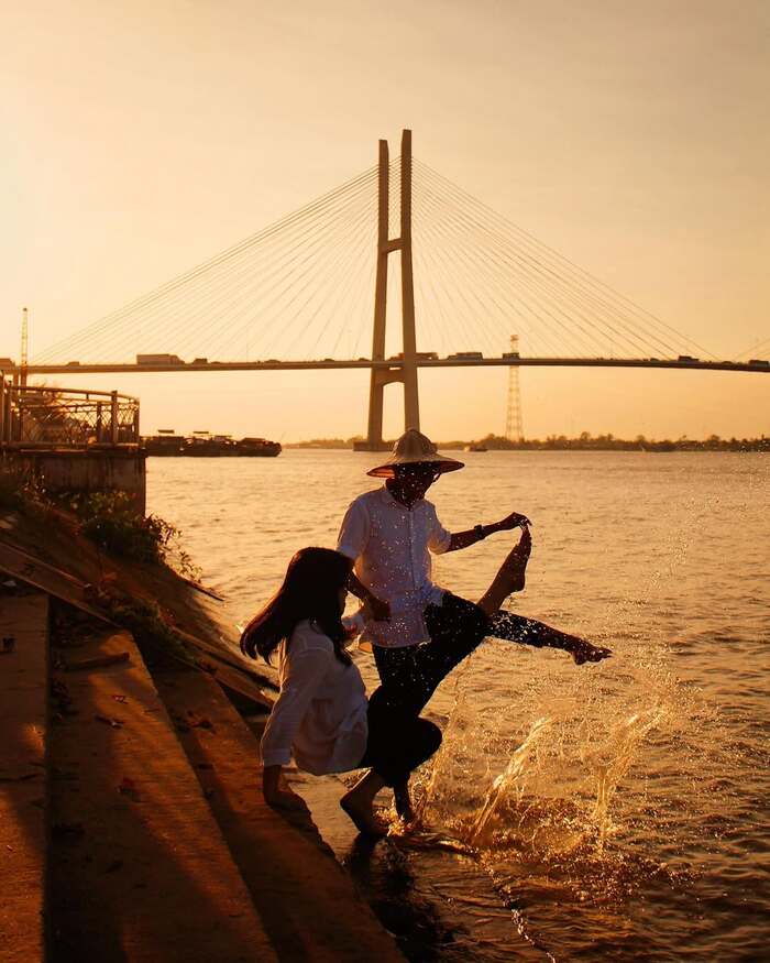 Cầu Mỹ Thuận Vĩnh Long nổi bật với diện mạo hiện đại