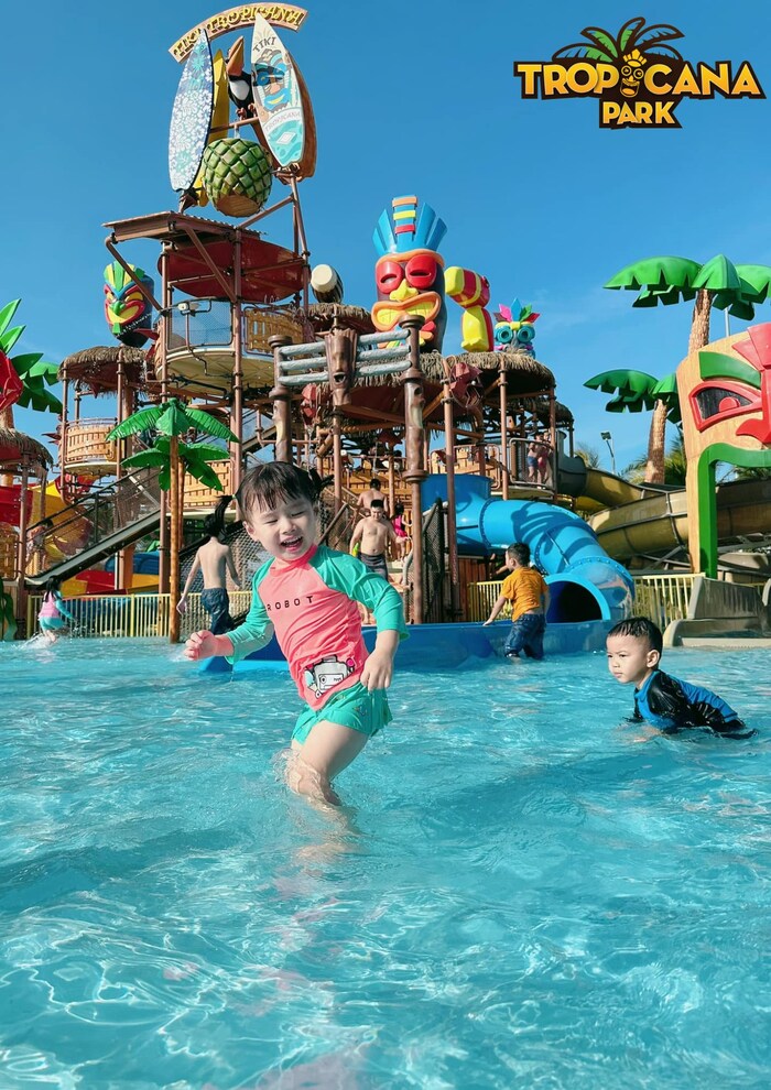 Công viên nước Tropicana Park Hồ Tràm Vũng Tàu mang đến vô vàn trò chơi thú vị