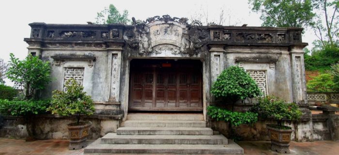 Đền Cuông Nghệ An