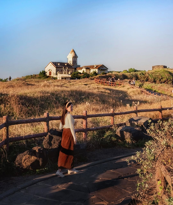 Thuê xe đạp hoặc xe máy đến đồi Seopjikoji hàn quốc