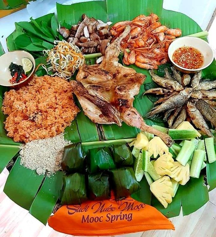 khu du lịch suối Moọc Quảng Bình vui chơi 