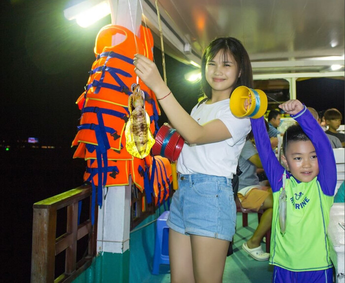 Kinh nghiệm câu mực đêm Phú Quốc – Học kỹ năng câu mực đêm hiệu quả