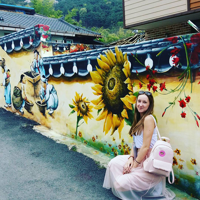 Trải nghiệm không gian làng quê yên bình tại làng bích họa Mabijeong hàn quốc