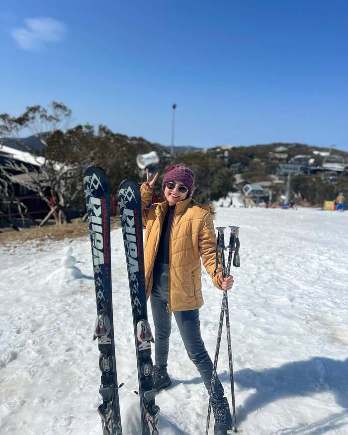 Bạn có thể thuê dụng cụ trượt tuyết ở núi tuyết Mount Buller Úc