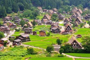 Về thăm làng cổ Shirakawa-go huyền thoại trong cẩm nang du lịch Gifu