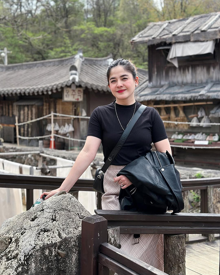 Mùa hè (tháng 6 – tháng 8) tại vịnh suncheon hàn quốc