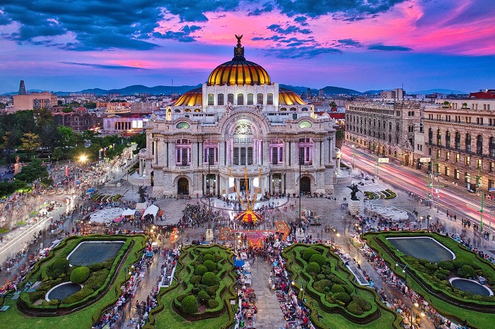 Một trong những địa điểm đẹp nhất Mexico du khách không thể bỏ qua là thành phố Mexico xinh đẹp