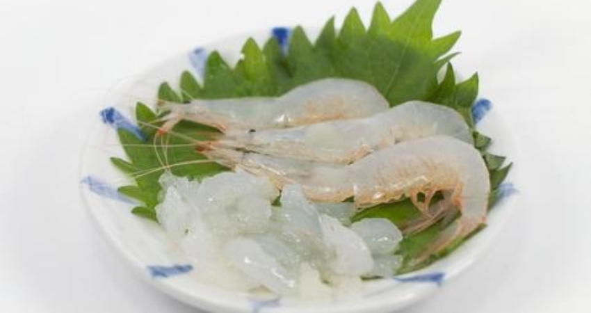 Ngọt ngào vị tôm he trắng Shiroebi trong từng thớ thịt