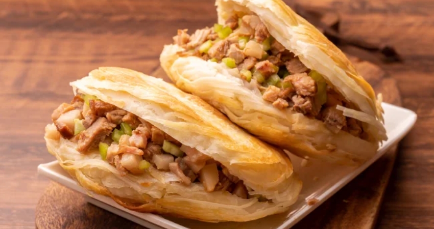 Bánh bao thịt Tây An béo ngậy và đậm đà