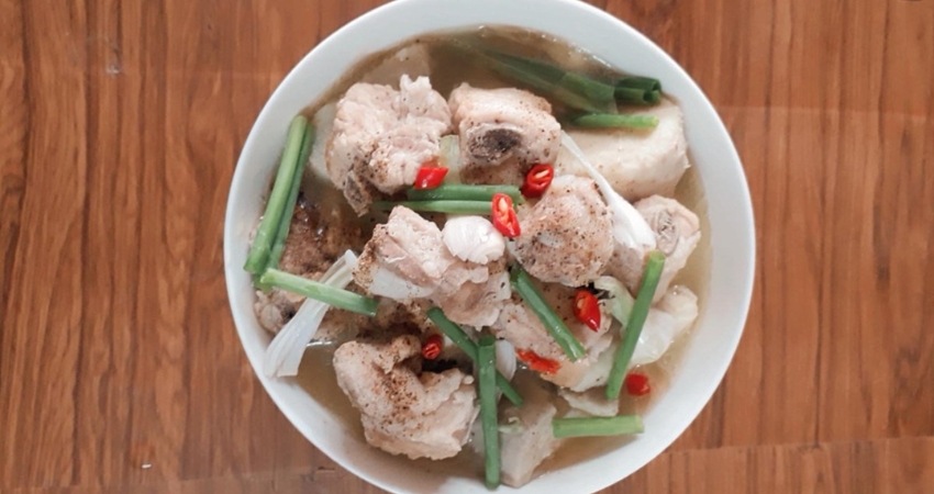 Cẩm nang du lịch Thiểm Tây Trung Quốc giới thiệu món canh khoai môn xương heo béo ngậy