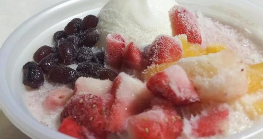 Cẩm nang du lịch Kagoshima giới thiệu món đá bào sữa Shirokuma mát lạnh