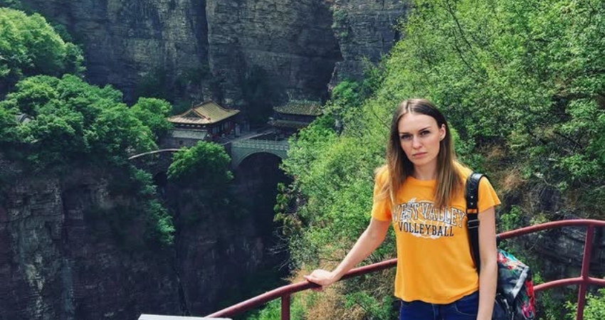 Bạn sẽ phải ngạc nhiên khi ngắm nhìn núi Cangyan trong cẩm nang du lịch Hà Bắc Trung Quốc