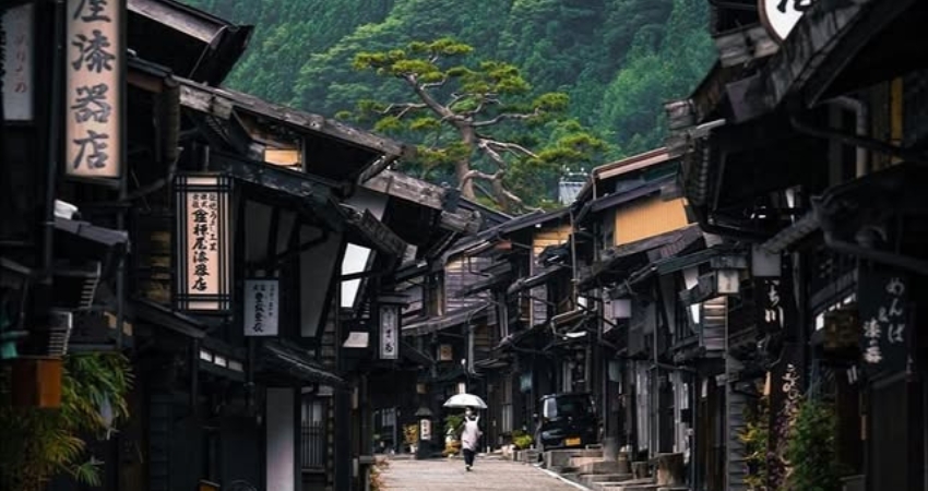 Thung lũng Kiso với những ngôi làng cổ trầm mặc