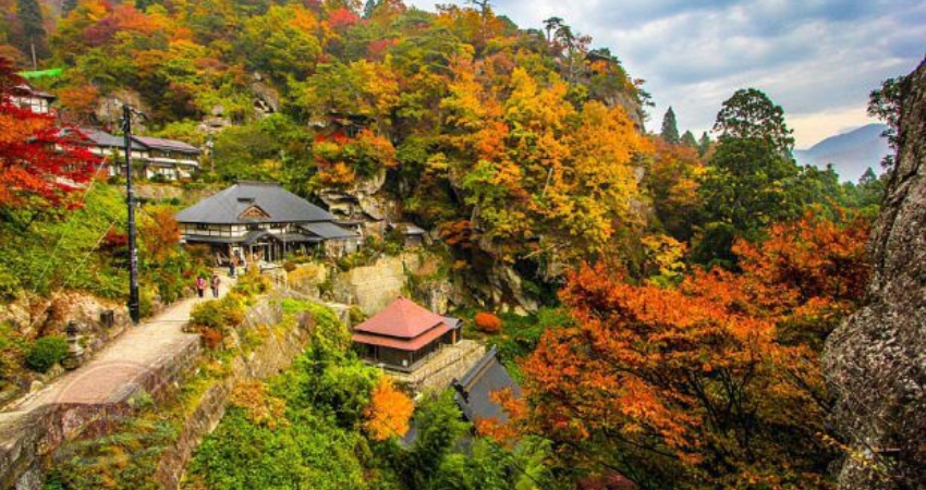 Thung lũng Yamadera qua lăng kính cẩm nang du lịch Yamagata