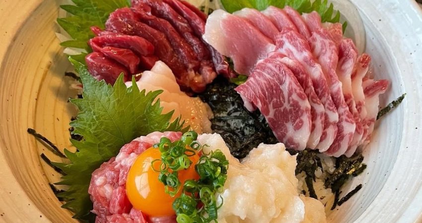 Cùng cẩm nang du lịch Nagano thưởng thức thịt ngựa Basashi