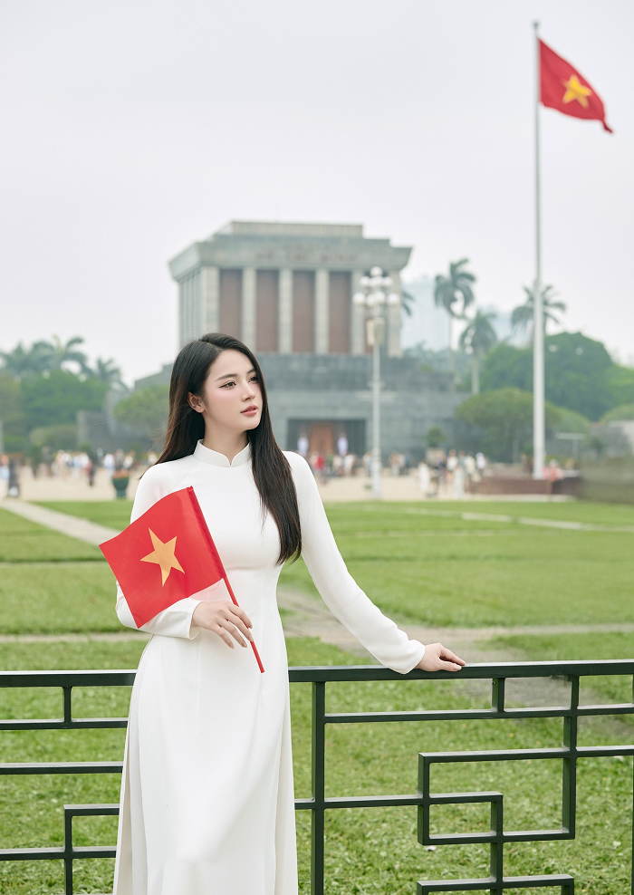 Kinh nghiệm thăm Lăng Chủ tịch Hồ Chí Minh tọa lạc tại vị trí trung tâm thành phố