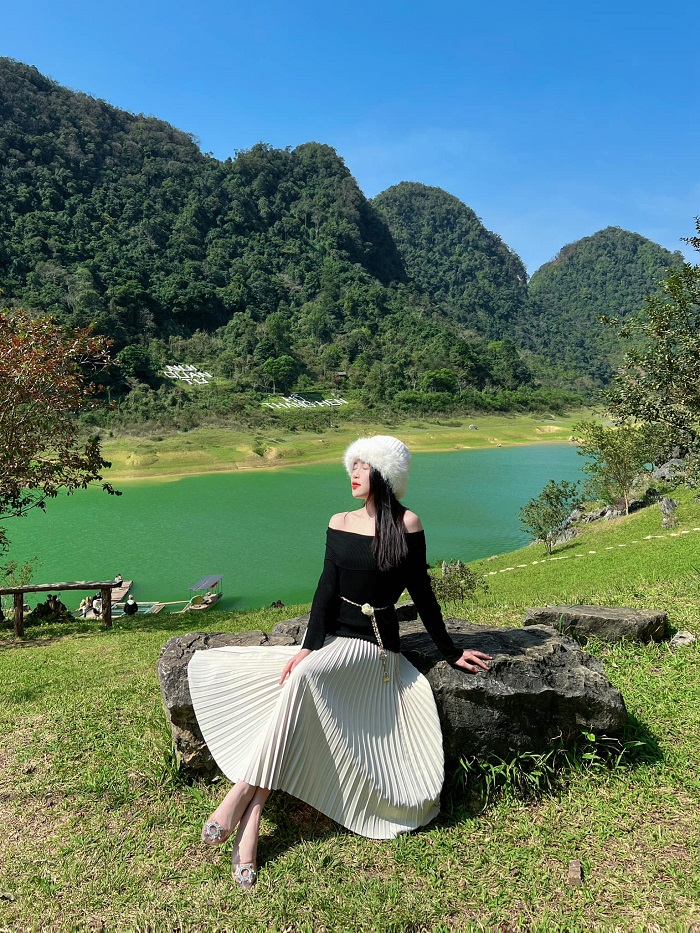 Tha hồ check in với quang cảnh xung quanh núi Thủng Cao Bằng