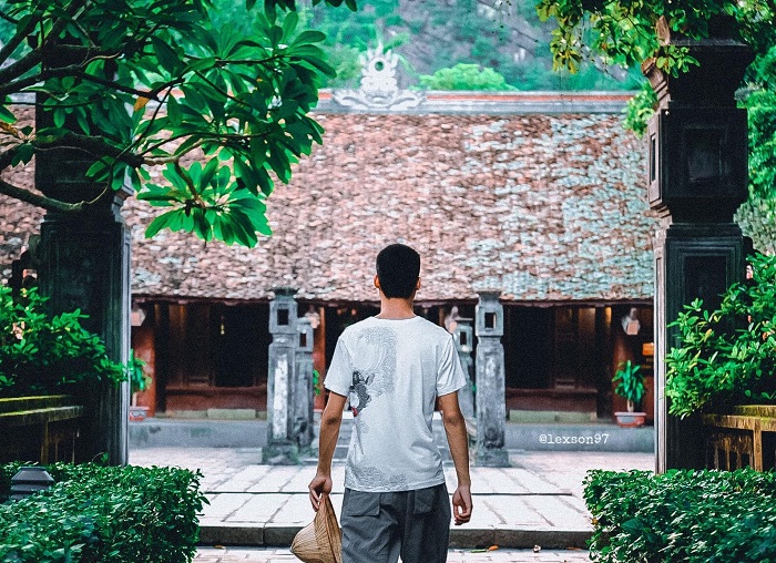 Bạn có thể ghé Quần thể danh thắng Tràng An Ninh Bình bất kể thời điểm nào