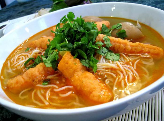 Cách làm món bún suông Trà Vinh tương đối cầu kỳ. 