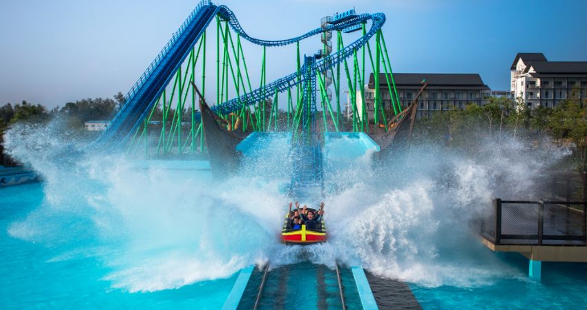 Hồ tại sóng Adventure Waterpark Desaru Coast - cẩm nang du lịch Bandar Penawar Malaysia