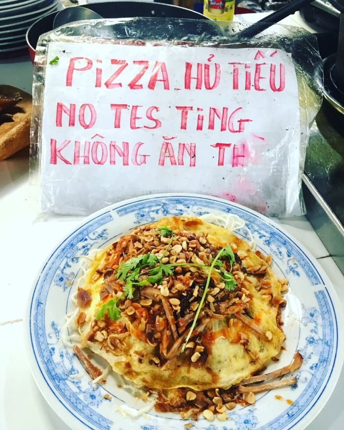 Pizza hủ tiếu đặc biệt