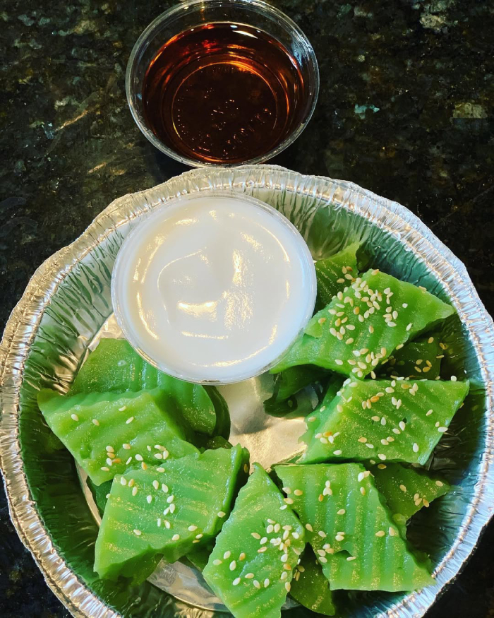 Bánh đúc lá dứa có màu xanh tự nhiên