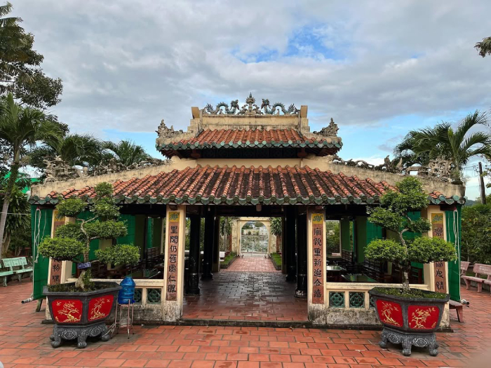 Đền thờ họ Mạc là điểm đến cho bạn nhiều kiến thức lịch sử quý báu