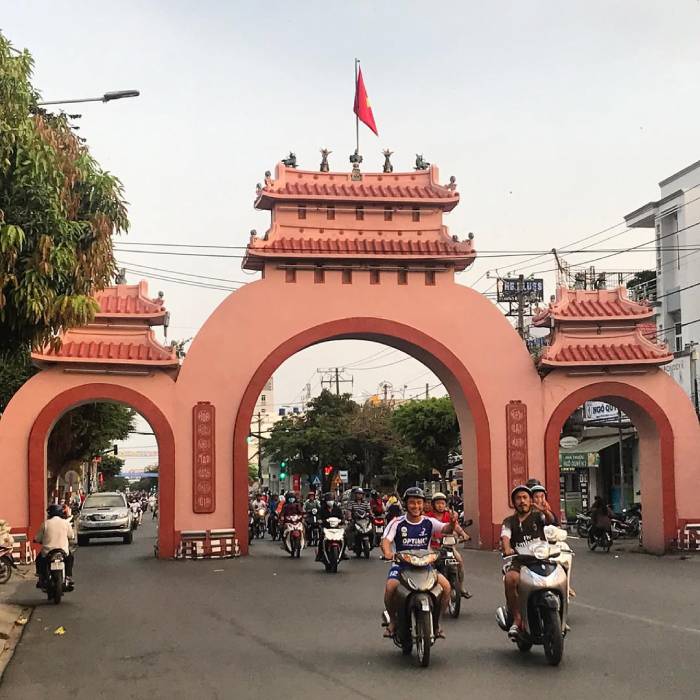 Cổng Tam Quan nằm ngay trung tâm Rạch Giá