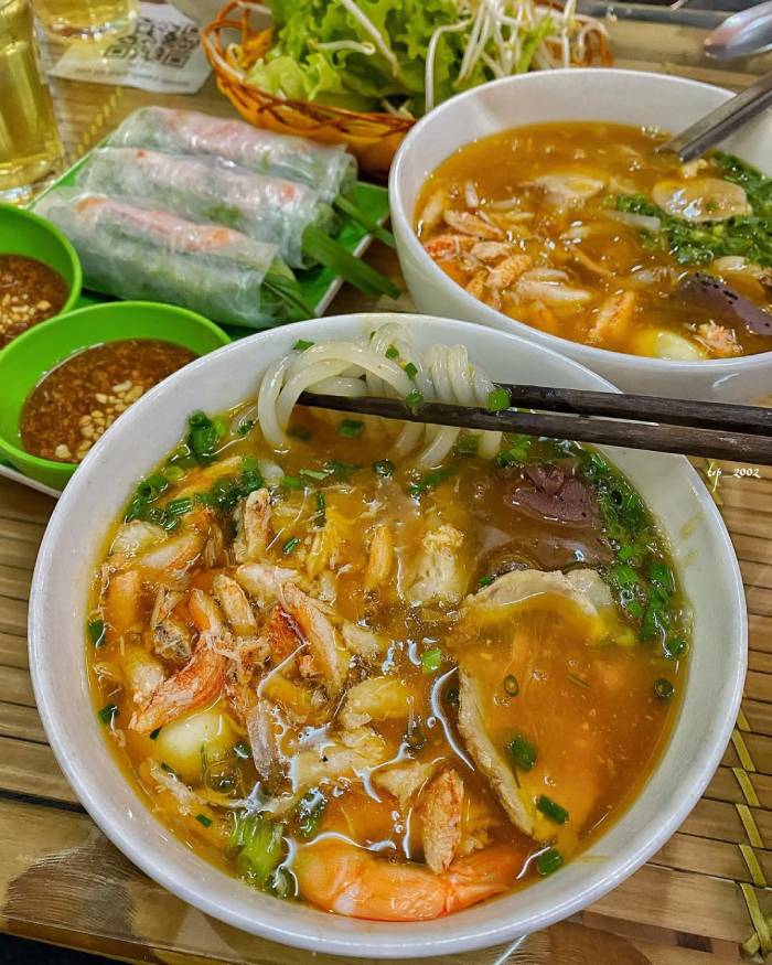 Bánh canh ghẹ tại Kiên Giang khác biệt nhờ nguồn hải sản tươi ngon