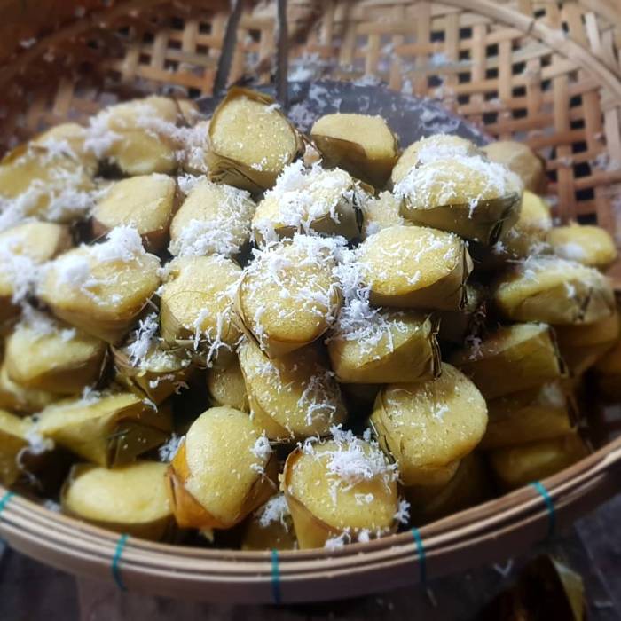 Bánh thốt nốt gắn liền với đời sống người dân miền tây