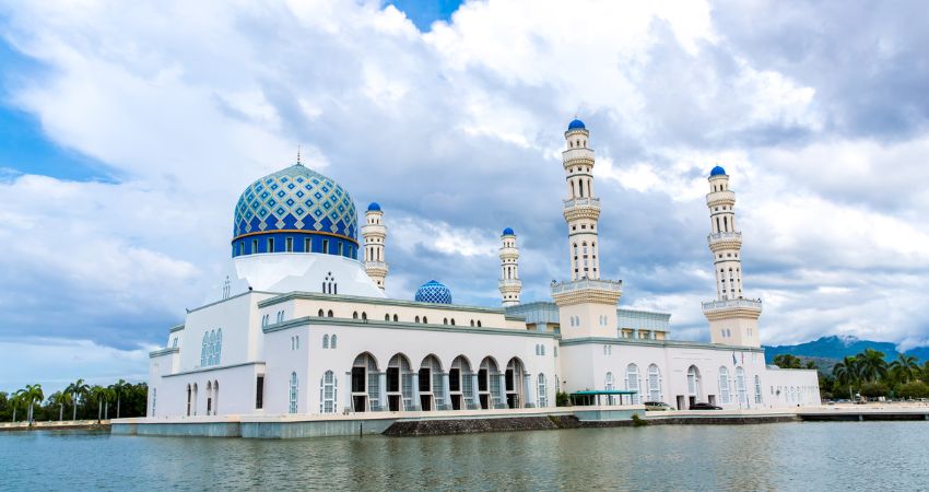 Nhà thờ Hồi giáo Thành phố Kota Kinabalu - cẩm nang du lịch Kota Kinabalu Malaysia