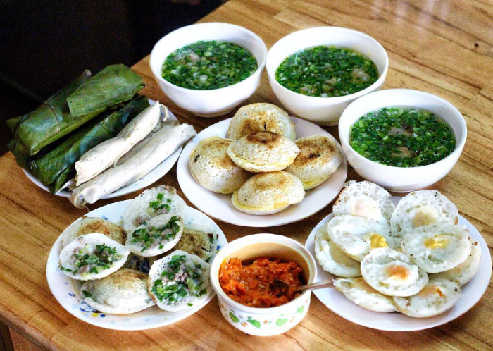 Bánh căn ngon nhất khi có nước chấm ngon