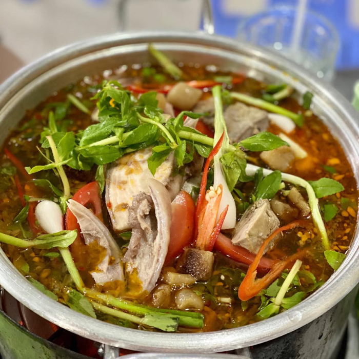 Lẩu cá bớp chua cay giàu dinh dưỡng