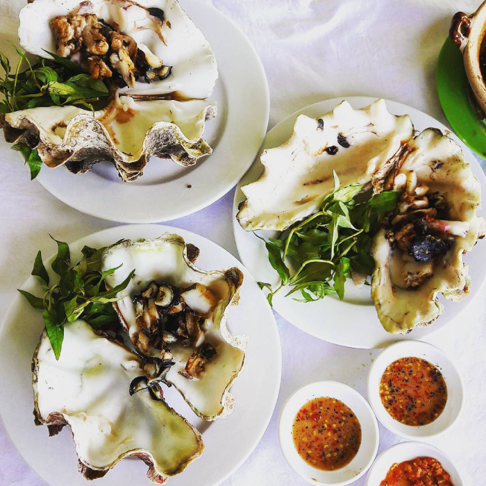 Ốc tai tượng càng ăn càng cuốn