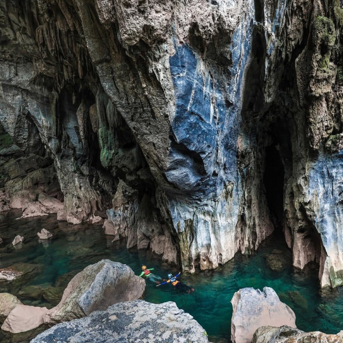 Tận hưởng hành trình khám phá vườn quốc gia đầy ngoạn mục