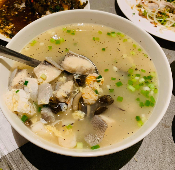 Canh nấm tràm chỉ có khi trời mưa