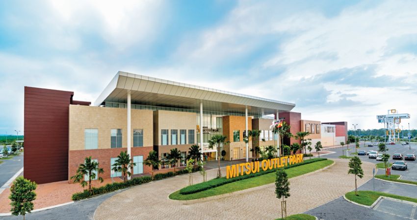 Mitsui Outlet Park KLIA Sepang - cẩm nang du lịch Sepang Malaysia