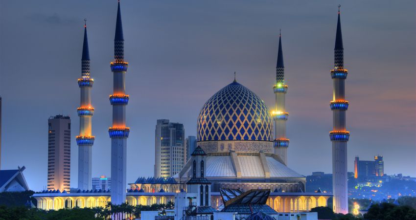 Nhà thờ Hồi giáo Sultan Salahuddin Abdul Aziz - cẩm nang du lịch Shah Alam Malaysia