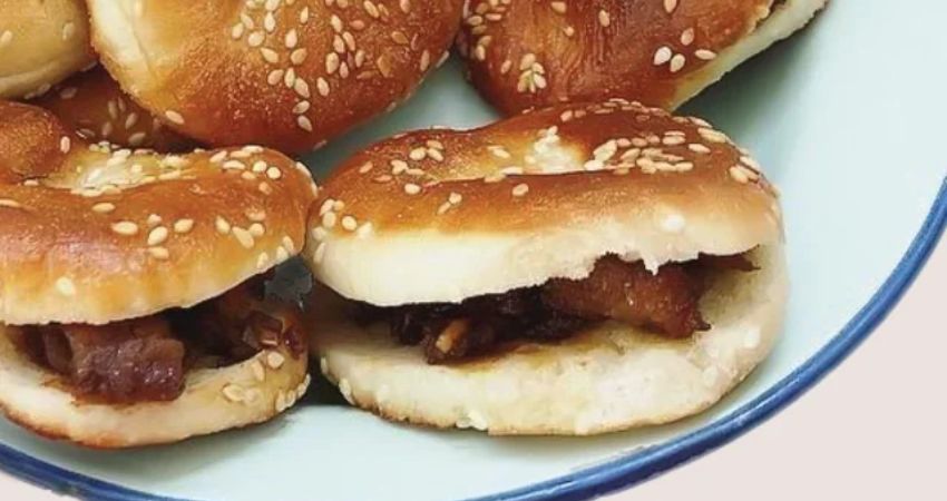 Bánh Kompia  - Cẩm nang du lịch Sibu