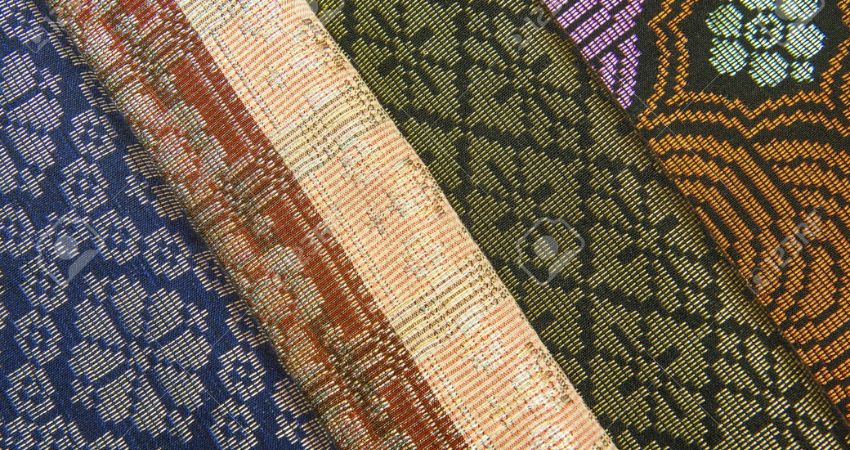 Vải thổ cẩm Songket - Cẩm nang du lịch Sibu