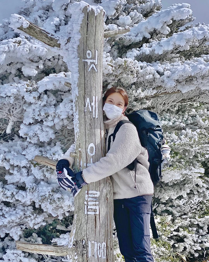 Công viên quốc gia núi Hallsan Hàn Quốc tuyệt đẹp vào mùa đông